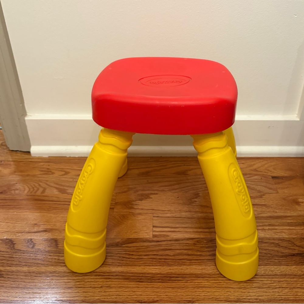 Crayola Kids Plastic Stool - Red with Yellow Crayon Legs